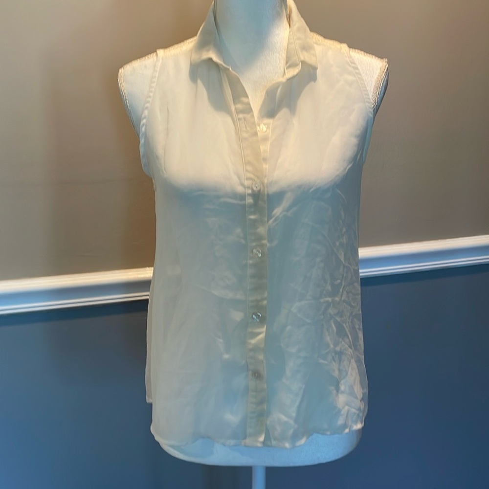 Ambiance apparel sleeveless blouse